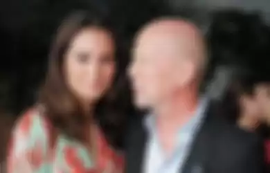 Bruce Willis dan Istrinya