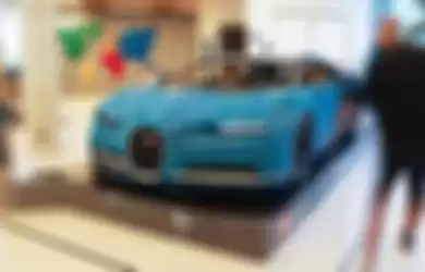 Supercar Bugatti Chiron dari Lego