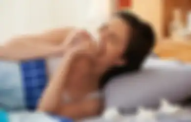 Tak Perlu Repot Beli Obat, Ini Titik Pijat yang Ampuh Redakan Batuk
