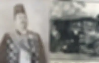 Paku Buwono X Raja Keraton Solo yang Tajir Melintir Berkat Gula Sekaligus Pemilik Mobil Petama di Indonesia