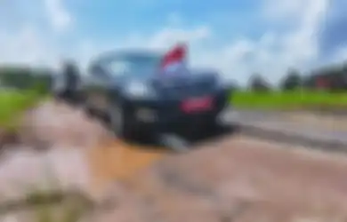 Dipaksa Lewati Jalan Rusak saat Jokowi ke Lampung, Ini Sederet Kecanggihan Mercy S600 Guard, Tahan Ledakan?