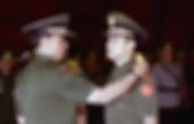 Menyakitkan, Ternyata Inilah Sosok Pembisik Habibie yang Picu Pemecatan Prabowo dari Pangkostrad
