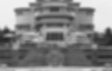 Sejarah Villa Isola, Dari Rumah Cassanova Kini Telah Menghasilkan Ribuan Guru  