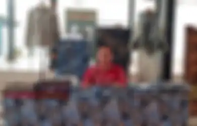 Perkenalkan Motif Fosil, Sosok Ini Berhasil Bikin Ngawi Dikenal Dunia