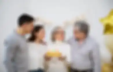 35 Ucapan Ulang Tahun untuk Ibu yang Menyentuh Hati, Pas untuk Caption