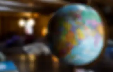 Sebutkan Kasus atau Pertanyaan Dari Ketiga Perspektif Geografi Serta Kajian Dari Ilmu Pendukung Geografi
