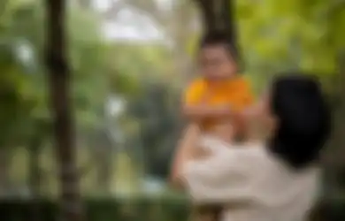 Arti Mimpi Menggendong Bayi Laki-laki Orang Lain Menurut Primbon jawa