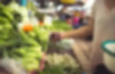 Bagaimana Masyarakat Dapat Memengaruhi Jumlah Permintaan, Penawaran, Harga Barang dan Pasar?