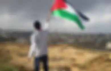 Dari Gembala Kambing hingga Aktivis, Sejarah dan Makna di Balik Keffiyeh Palestina