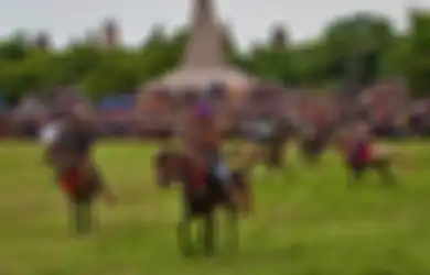 Pasola, Perang Kuda Tradisional yang Berasal Dari Suku Sumba Ini Maknanya