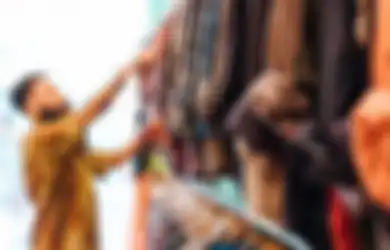Arti Mimpi Beli Baju Baru Menurut Primbon Jawa, Pertanda Baik?