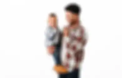 Arti Mimpi Menggendong Anak Laki-laki, Bakal Ada Rezeki Melimp