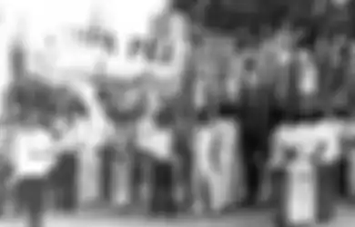 Resume Singkat Sejarah PKI di Indonesia: dari Kedatangan Sneevlit hingga Tumpas Pasca-September 1965