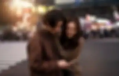 Arti Mimpi Pacaran Dengan Orang yang Tidak Dikenal, Impian Kandas?