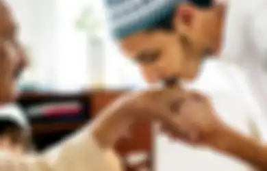 30 Ucapan Lebaran Bahasa Jawa Halus Kromo Inggil, Bisa Kamu Kirim Untuk Orangtua Dan Guru