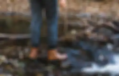 Arti Mimpi Buang Air Besar di Sungai, Pertanda yang Kurang Baik?