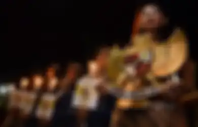 Fungsi Pancasila dalam Hubungannya dengan Pengaruh Budaya Asing dan Kemajuan Iptek
