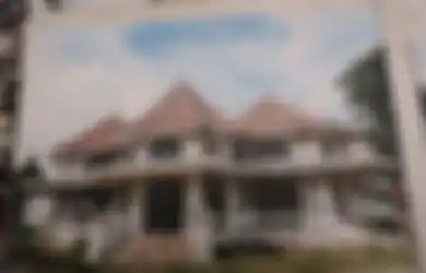 Riwayat Villa Liberty, dari Omah Lowo yang Angker Menjadi Rumah Heritage Batik Keris yang Megah