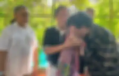 Minta Maaf, Hercules Cium Tangan Sutiyoso yang Pensiunan Kopassus