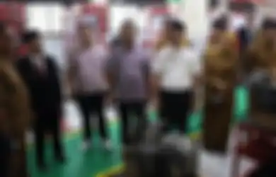 Sebutkan Apa Saja Komponen Utama yang Harus Ada dalam Laporan Kunjungan Industri