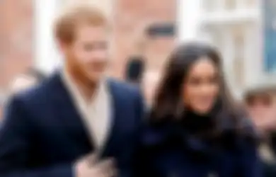 15 Hal yang Nggak Boleh Lagi Dilakukan Meghan Markle Saat Resmi Menjadi Anggota Keluarga Kerajaan Inggris, Nomor 9 Aneh Banget!