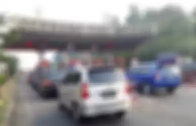 Kondisi di gerbang tol Merak