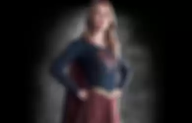 Supergirl Bukan Ceweknya Superman
