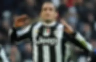 Juventus Krisis Lini Belakang