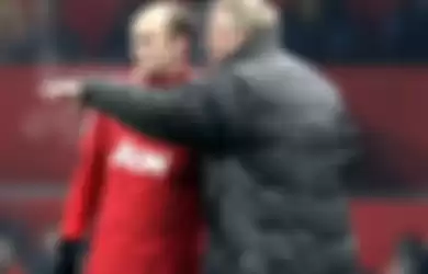 Sir Alex Ferguson Mengaku Berbohong Rooney Lega