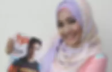 Acungkan Dua Jari Fatin Disangka Kampanye