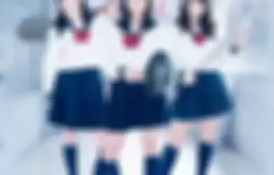 Tiga Member AKB48 Bintangi Sailor Zombie