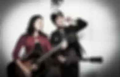 Billie Joe Armstrong dan Norah Jones Rilis Video Klip Kentucky