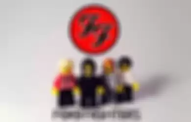 Foo Fighters Green Day dan Muse jadi Lego