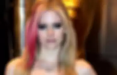 Avril Lavigne Gebet Marilyn Manson di Lagu Baru