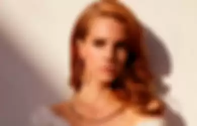 Lana Del Rey Bocorkan Rincian Film Barunya