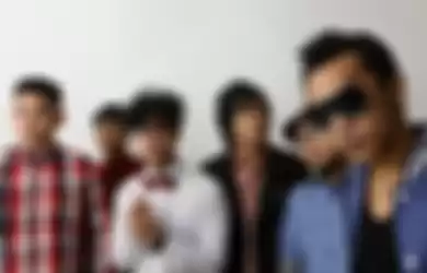 Nidji dan Pevita Pearce Harlem Shake Bareng