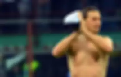 Ibrahimovic Resmi Berbaju PSG