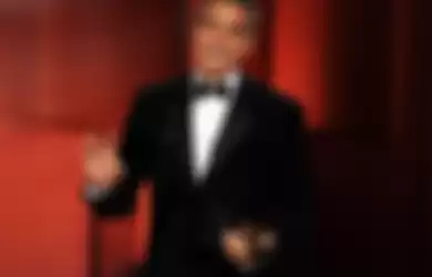 George Clooney Diberkati Dengan Ludah