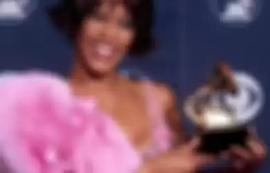 Whitney Houston Wafat Susunan Acara Grammy Diubah