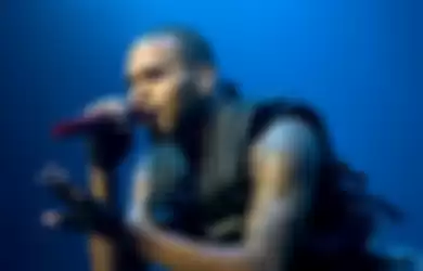 Kolaborasi Hebat Chris Brown Di Album Baru