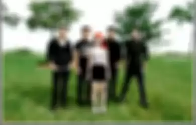 Video Paramore In The Mourning