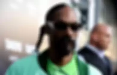 Snoop Dogg Menulis Lagu untuk Pangeran William