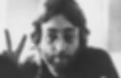 John Lennon Rilis Pena Bertahtakan Berlian