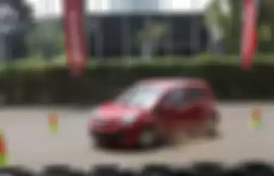 Jajal Kecanggihan New Honda Brio