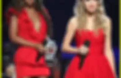 Taylor Swift Bersaing Kembali Dengan Beyonce DI VMA