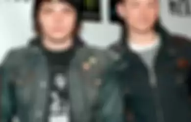 Gerard Way dan Chester Bennington