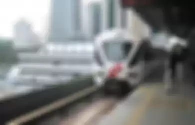  Layanan light rail transit (LRT) dengan nama Rapid KL yang beroperasi di Kuala Lumpur, Malaysia. (KOMPAS.com/ALSADAD RUDI)