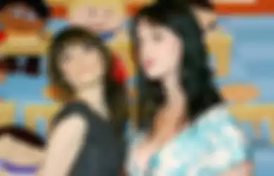 Zooey Deschanel dan Katy Perry