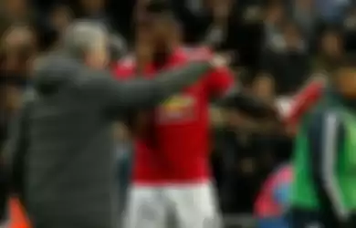 Hubungan Pogba dan Mou Masih Panas?