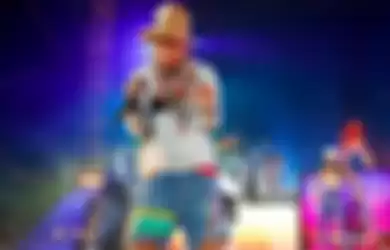 Pharrell Williams Live at Coachella